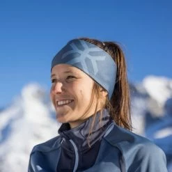 Bandeaux Sport AYAQ SESIA LIGHT HEADBAND BLUE SLATE 22 Bleu / Gris 7 Bandeaux Sport AYAQ SESIA LIGHT HEADBAND BLUE SLATE 22 Bleu / Gris -Bonnets Soldes Boutique 9 109493 sesia light headband blue slate ss hd bs 03
