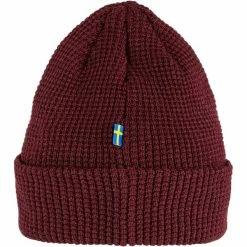 FJALLRAVEN Bonnets Ski FJÄLLRÄVEN TAB HAT DARK GARNET 23 Violet -Bonnets Soldes Boutique 9 118318 tab hat dark garnet 84767 356 03