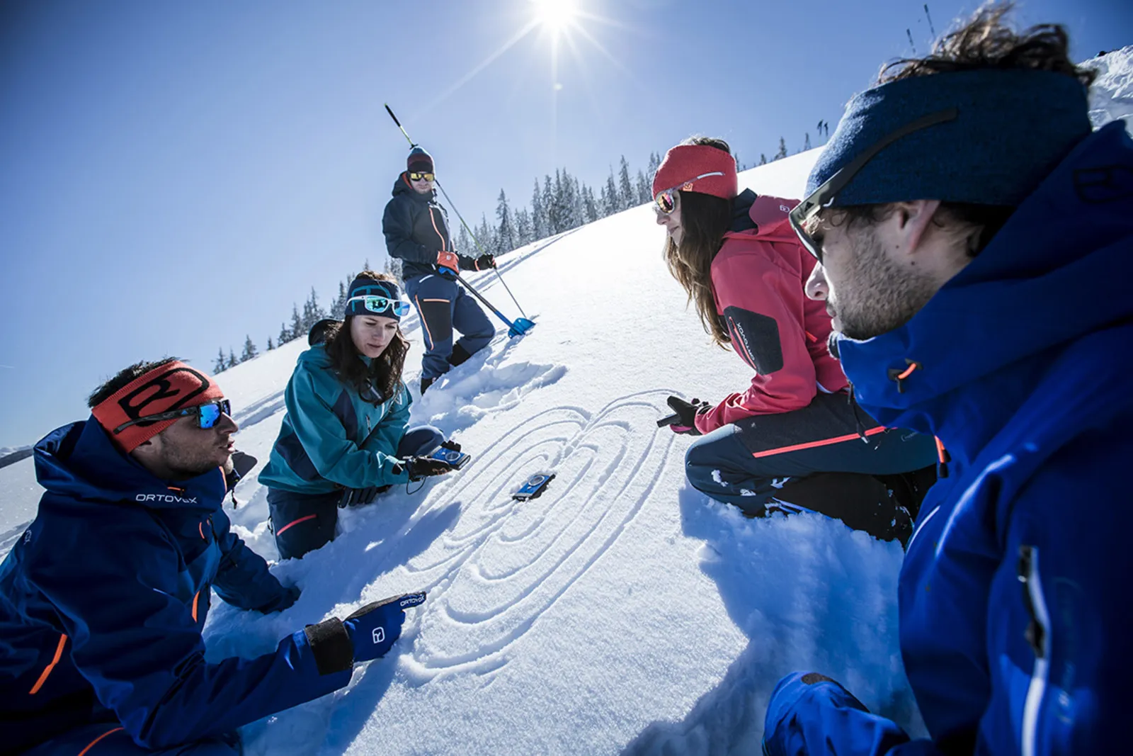 Bonnets Soldes Boutique 1 Bonnets Soldes Boutique -Bonnets Soldes Boutique csm heckmair 8037 MidRes 36b80ced25